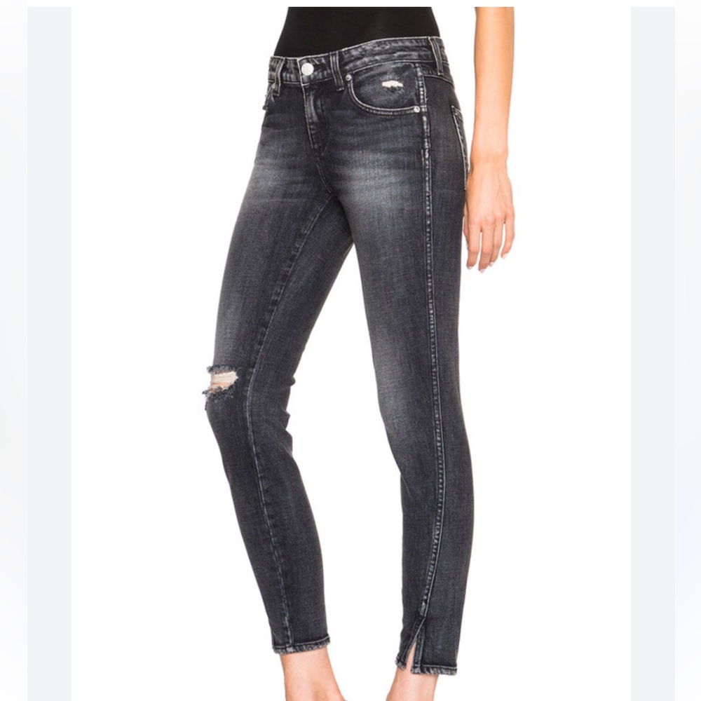 AMO Distressed Vixen Twist Destroy Denim Jeans Size 28